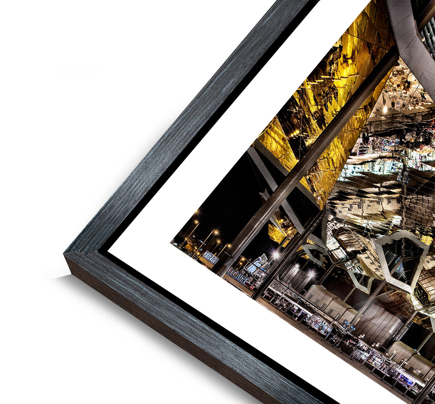 Reflejos del Mercat Dels Encants Vells -Barcelona