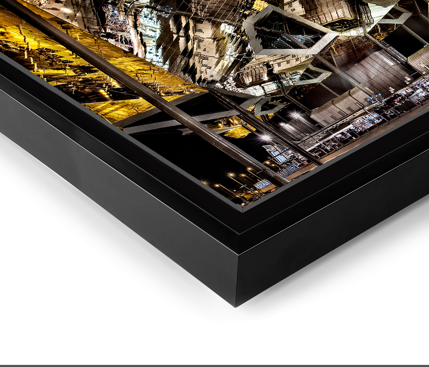 Reflejos del Mercat Dels Encants Vells -Barcelona